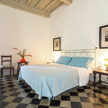Villa In Florence With Private Pool *